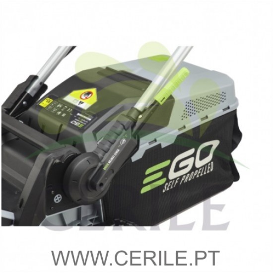 CORTA RELVA A BATERIA EGO POWER LM702E-SP (BATERIA 4AH + CARREGADOR)