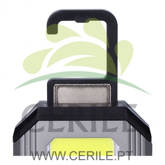 LANTERNA RECARREGÁVEL XL 10W 3 LEDS 1000Lm 2x2000mAh EDM
